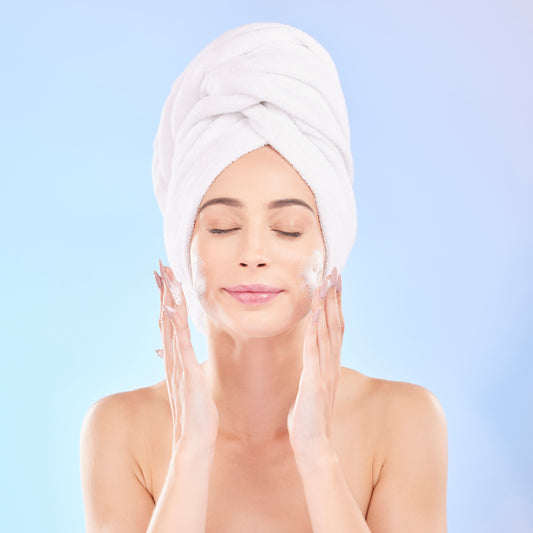 Sunscreen: Daily Broad-Spectrum Protection for Healthy, Youthful Skin
